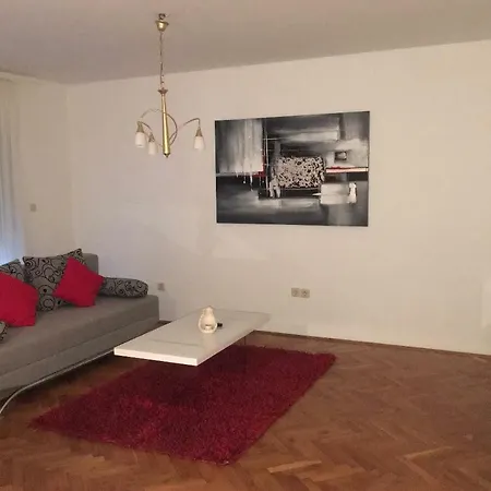 Zdenka Apartment